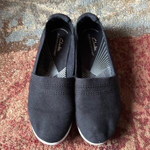 Clarks Cloud Stepper Canvas Breeze Flats & Loafers Black Size 8
